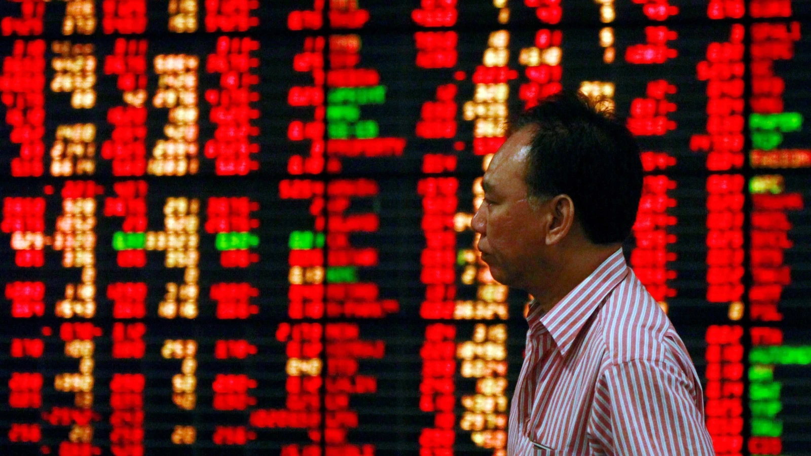 Asian stock markets plunge after Putin announces military action in Ukraine