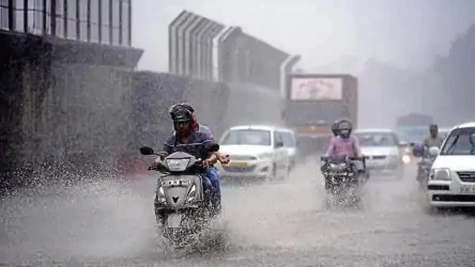 Delhi hit by rain, hailstorm; weather update here