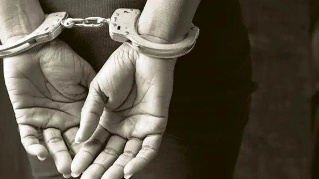 Afternoon brief: Mumbai police extern two ‘drug queens’ all the latest news