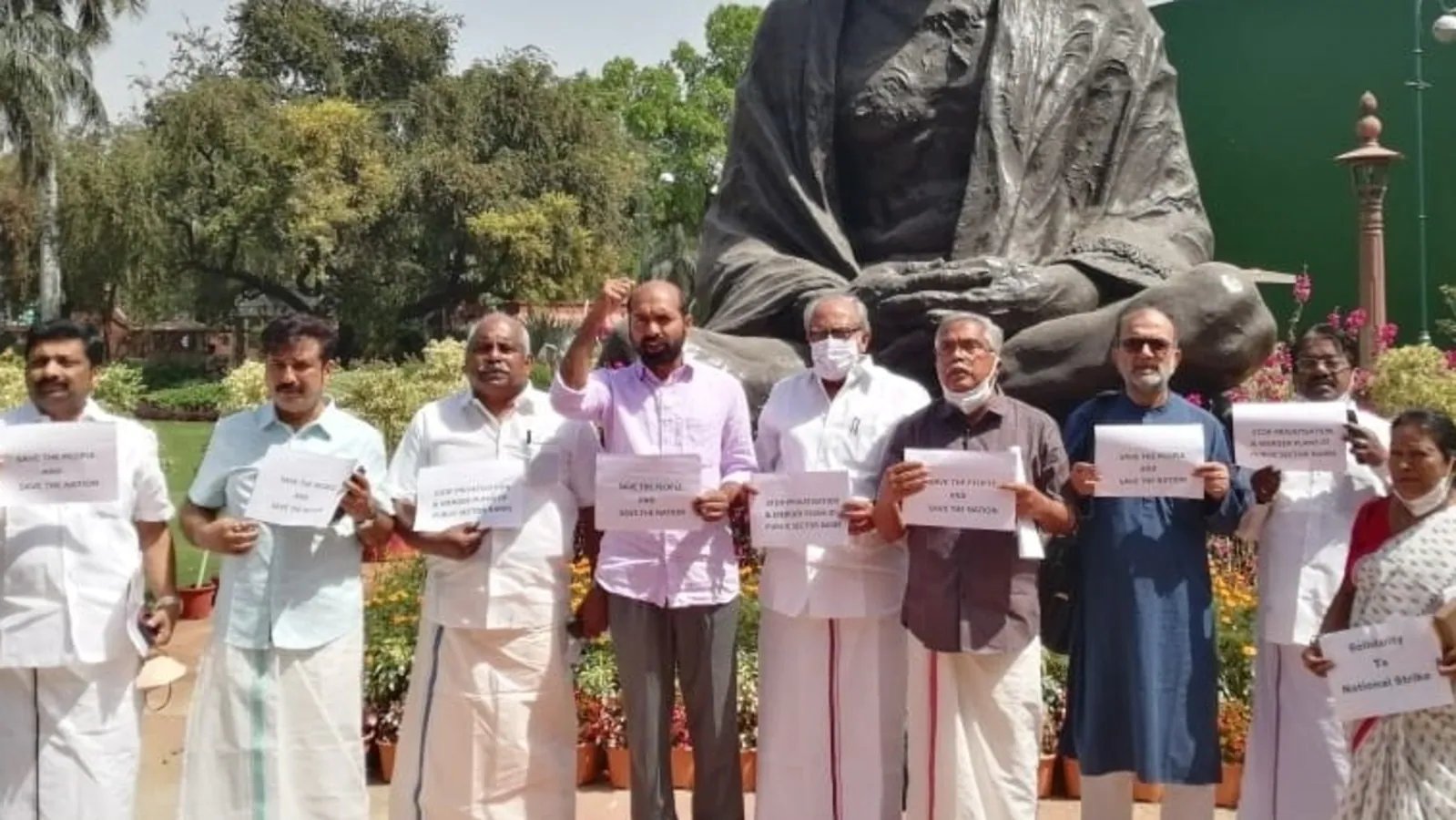 Bharat Bandh: DMK and Left party MPs stage protest outside Parliament