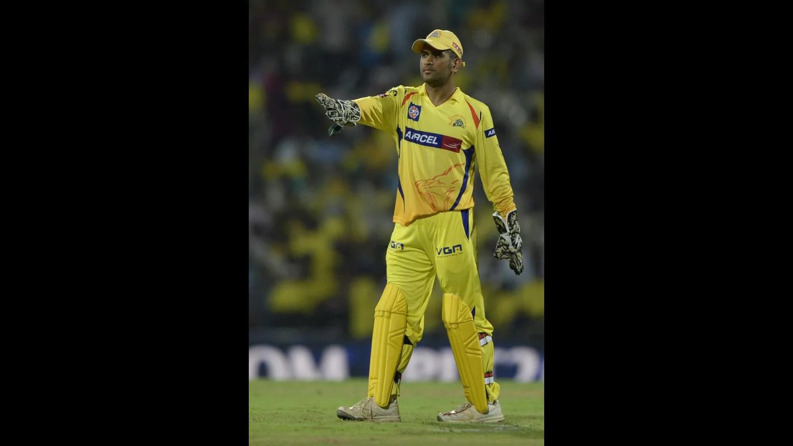 Mahi Way! 10 Times Dhoni Proved He Is The Coolest IPL Captain So Far