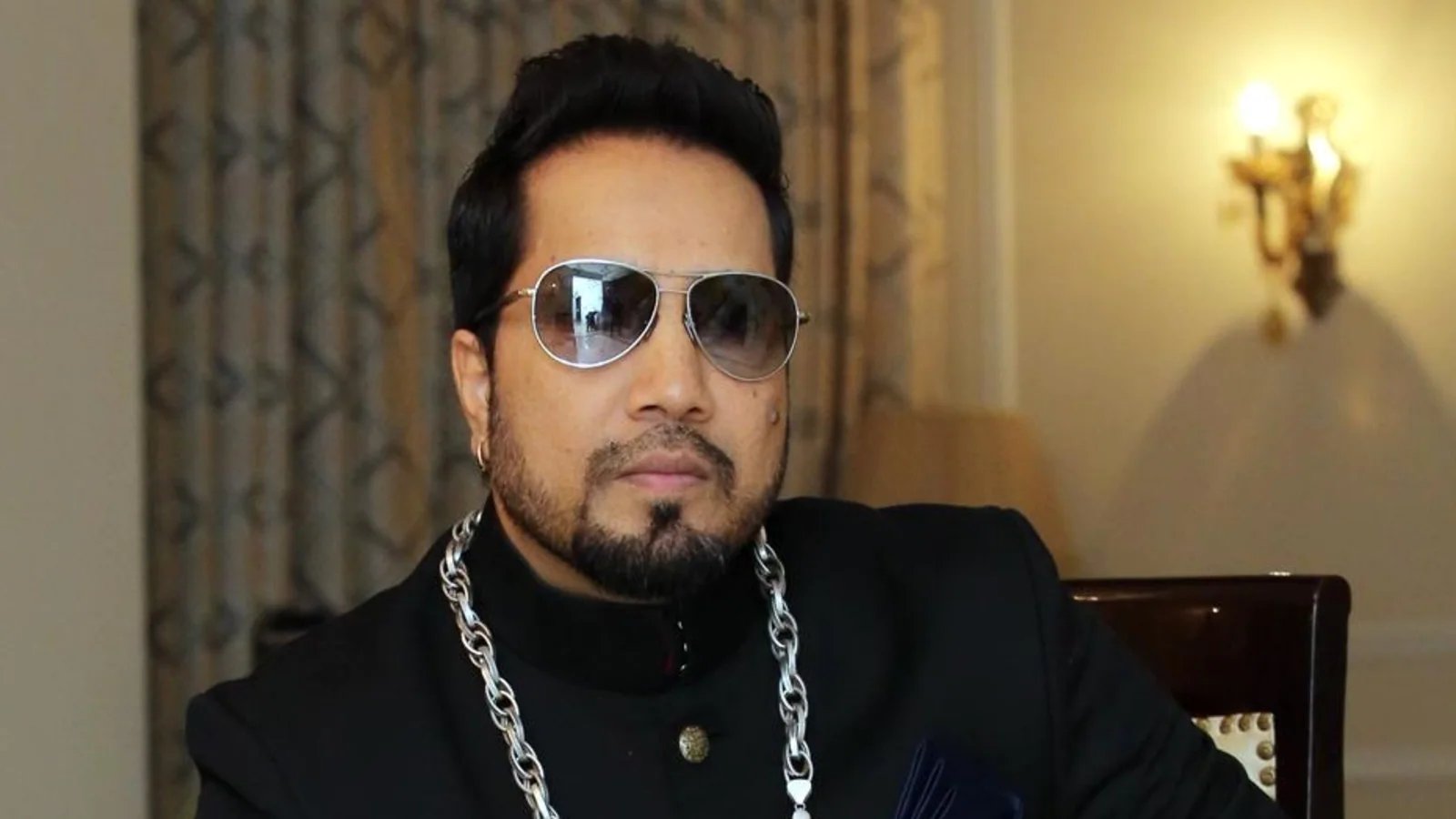 Mika: ‘Never had the courage to introduce my girlfriend to Daler paji, have said no to 100-150 rishtas’