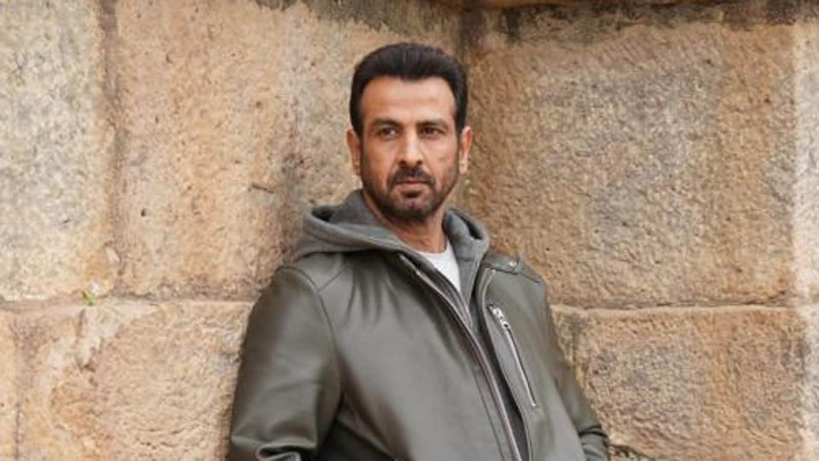 Ronit Roy says he once took up an acting job for ₹1200, even his driver thought it was too less