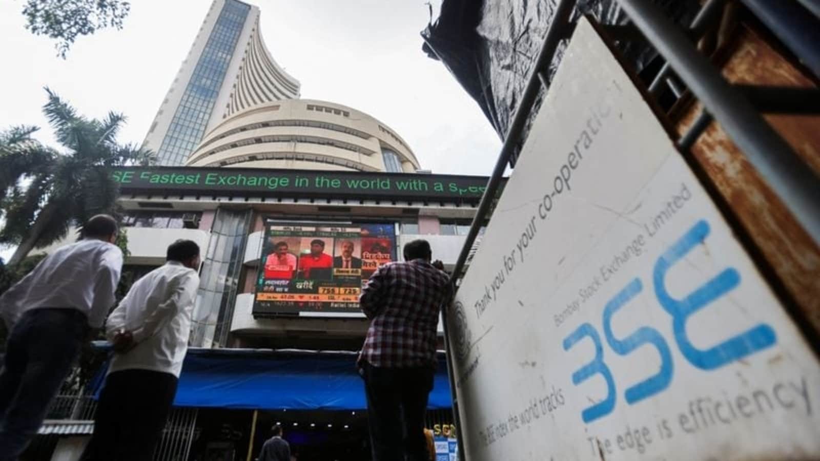 Sensex gains 231 points to close at 57,593, Nifty ends session at 17,222