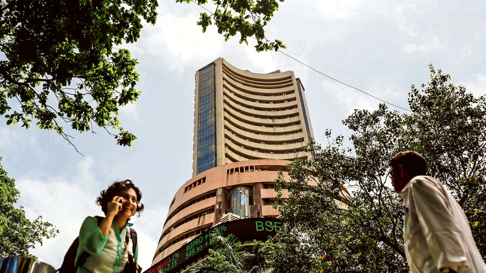 Sensex jumps over 300 points in early trade; Nifty above 17,300
