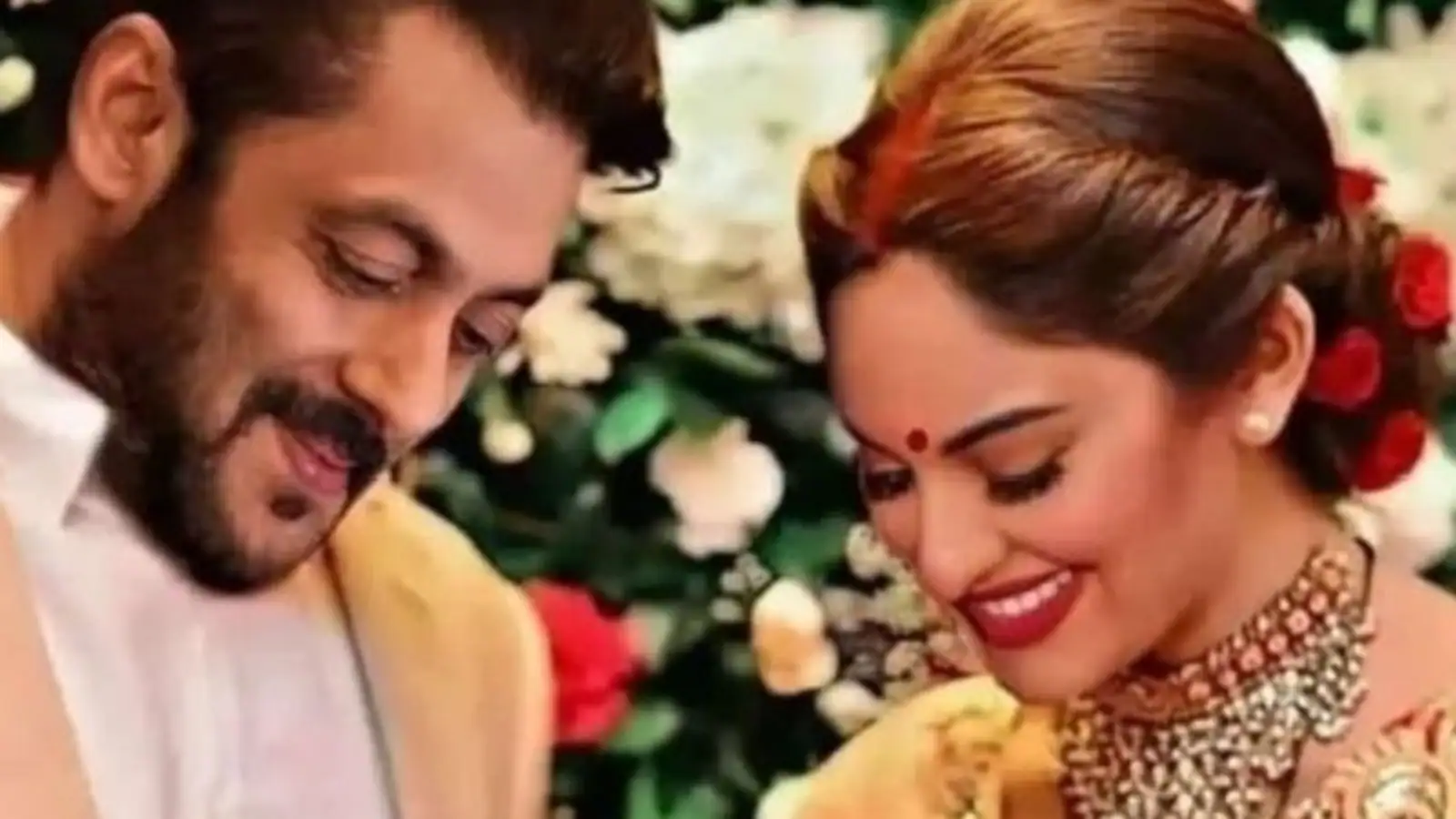 Sonakshi Sinha reacts to fake marriage pic with Salman Khan: ‘Are you so dumb that you can’t tell…’