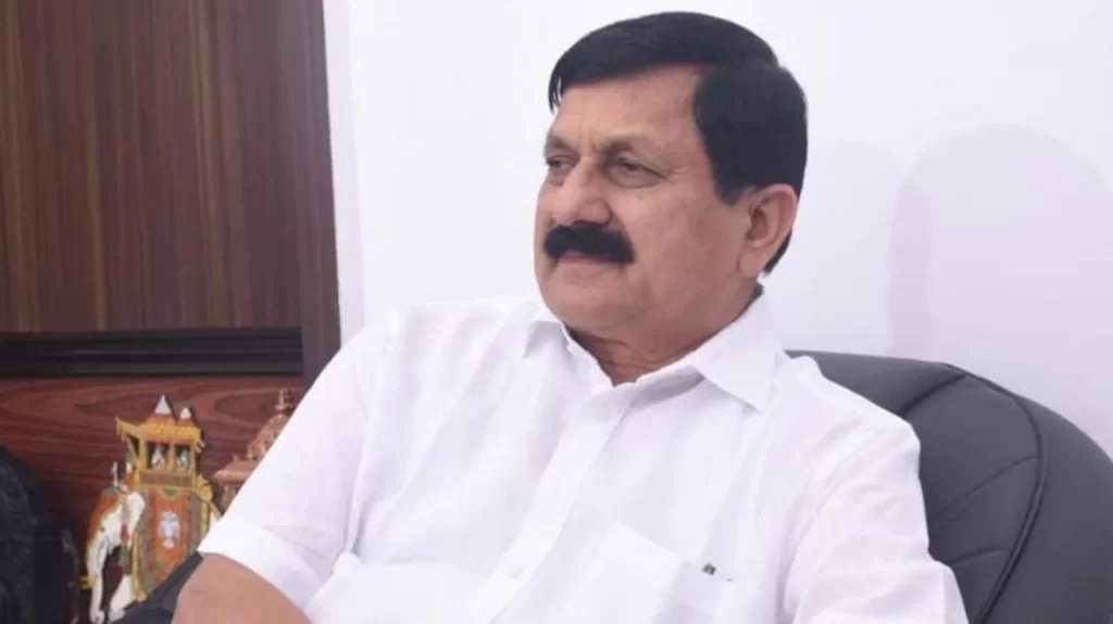 “Those who don't respect constitution….”: Karnataka HM amid halal row
