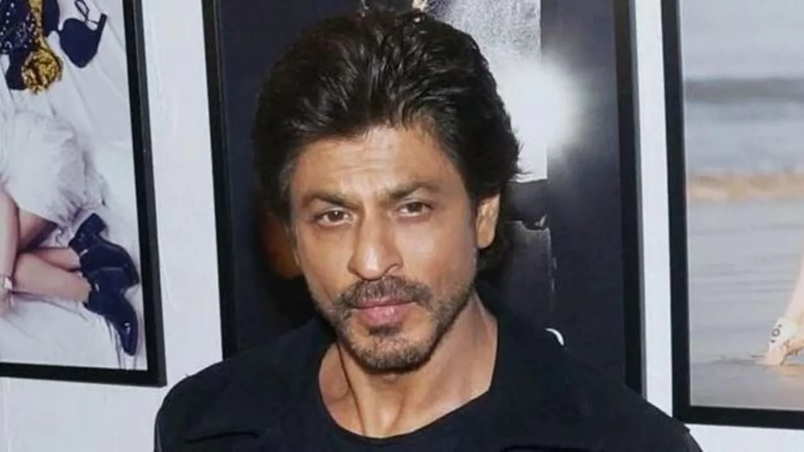 Witty Shah Rukh Khan returns to Twitter with an AMA session, replies as fan asks ‘itne din kahan the?’