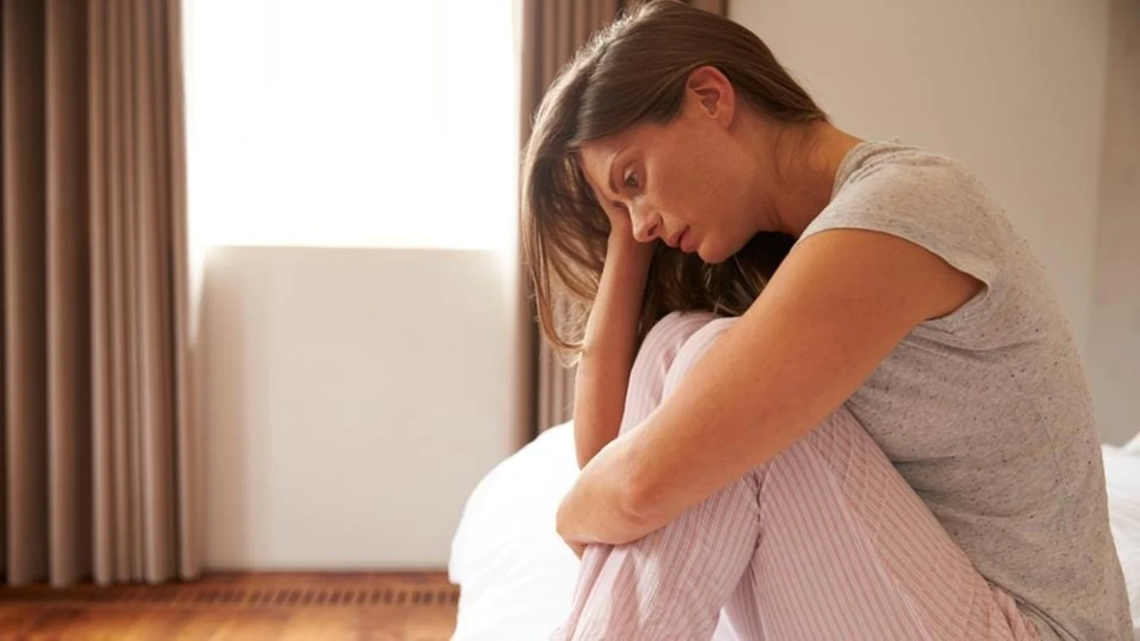 Non-traditional shifts may delay the onset of natural menopause, says new study