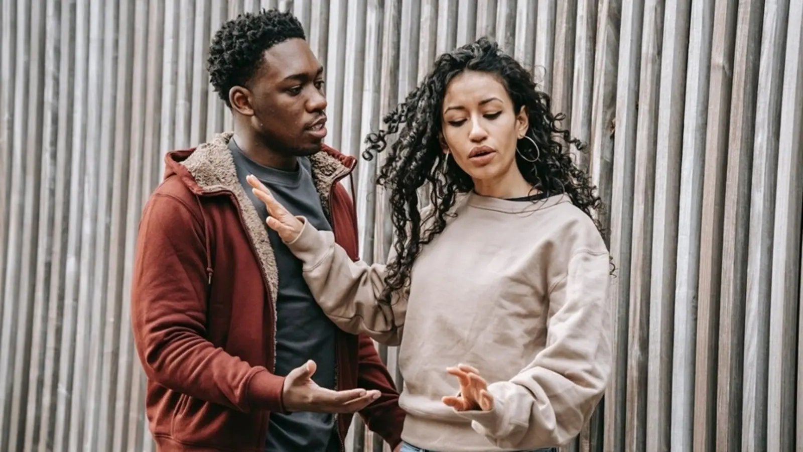 Relationship expert on top reasons why people ghost you