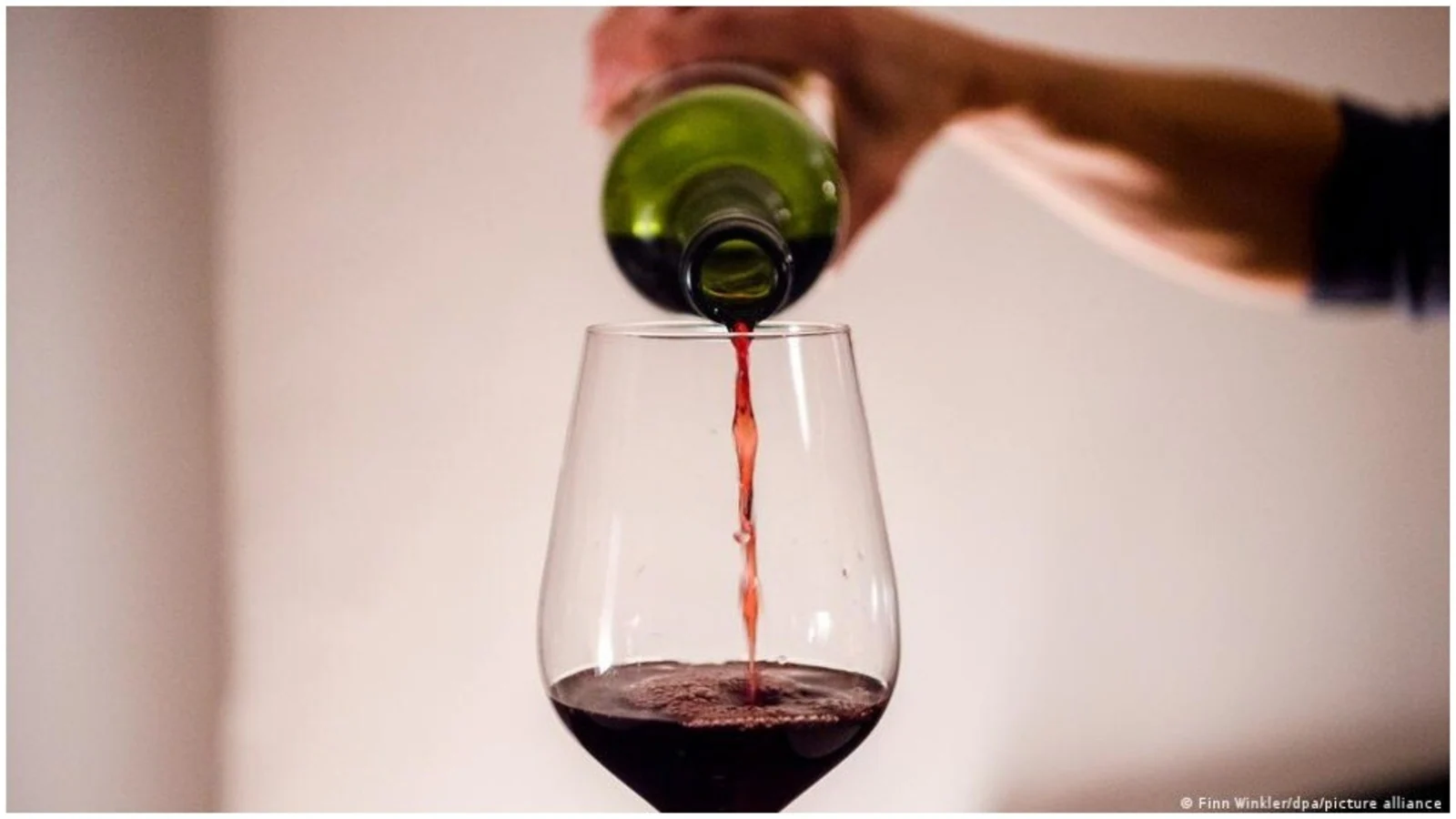 Fact check: How bad is a glass of wine at dinner, really?