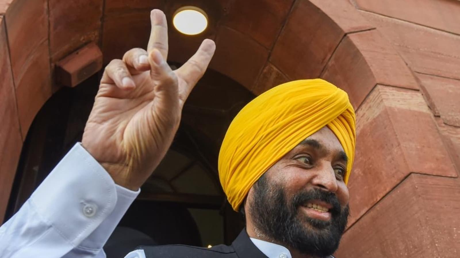 ‘Golden rays of sun bring a new dawn…’: Bhagwant Mann on Punjab’s future