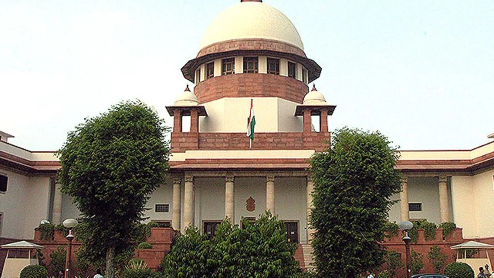 Around 35,000 cases involving Centre, state govts pending in SC: Centre
