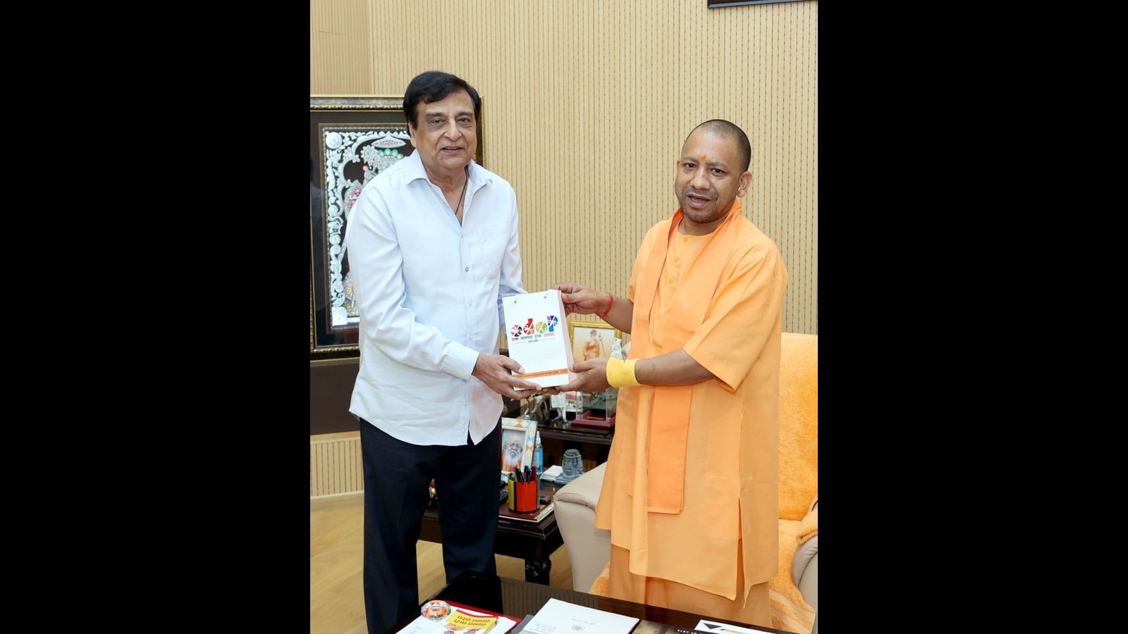 Bokadia meets UP CM, to establish film city in Sonbhadra