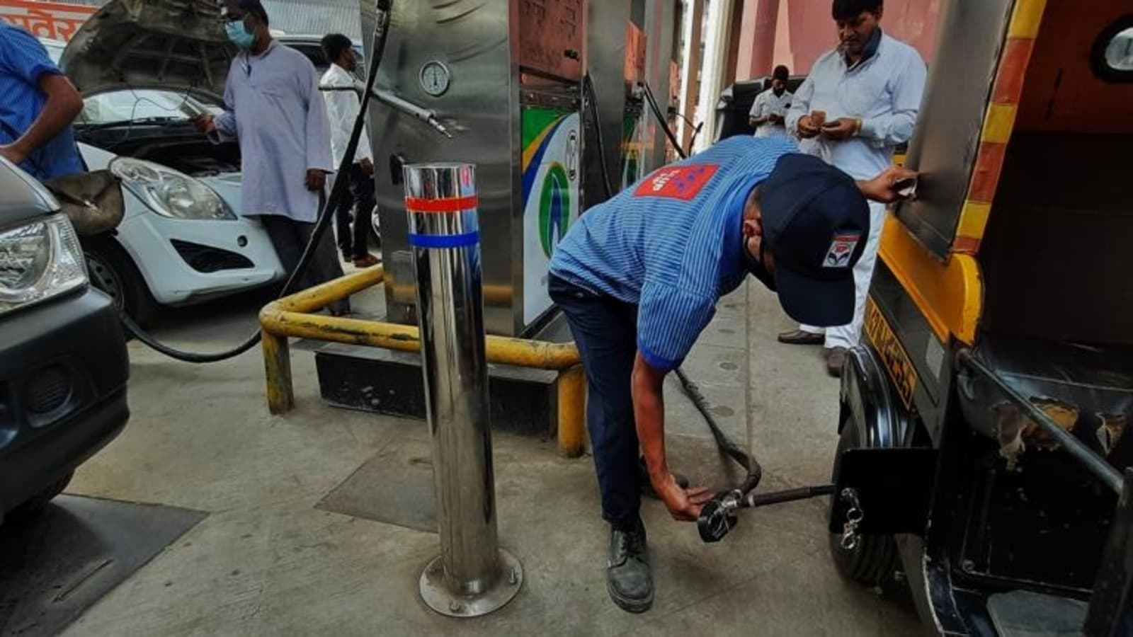 Daily brief: CNG, PNG prices hiked for 2nd time in Mumbai in April and all the latest news