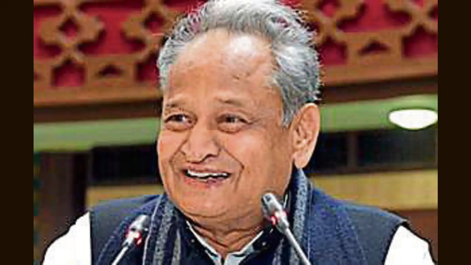 Gehlot asks Centre to cut excise duty for states to reduce VAT on petrol, diesel