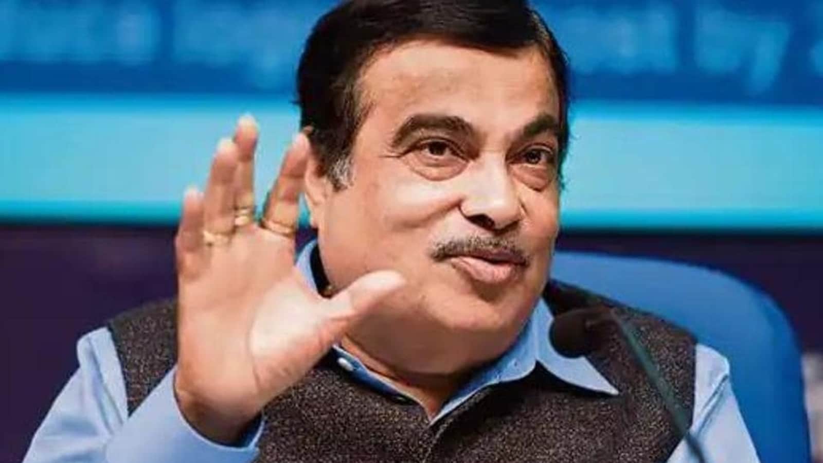 Govt to action against defaulting EV firms in e-scooter fire accidents: Gadkari