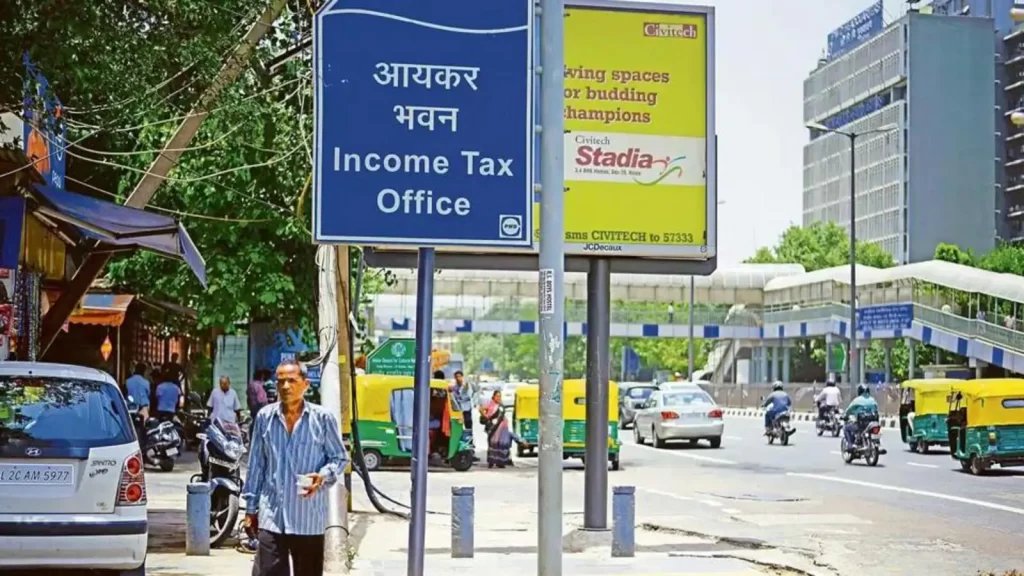 Govt’s tax revenue in FY22 jumps 34% at ₹27 lakh cr crossing target by ₹5 lakh cr