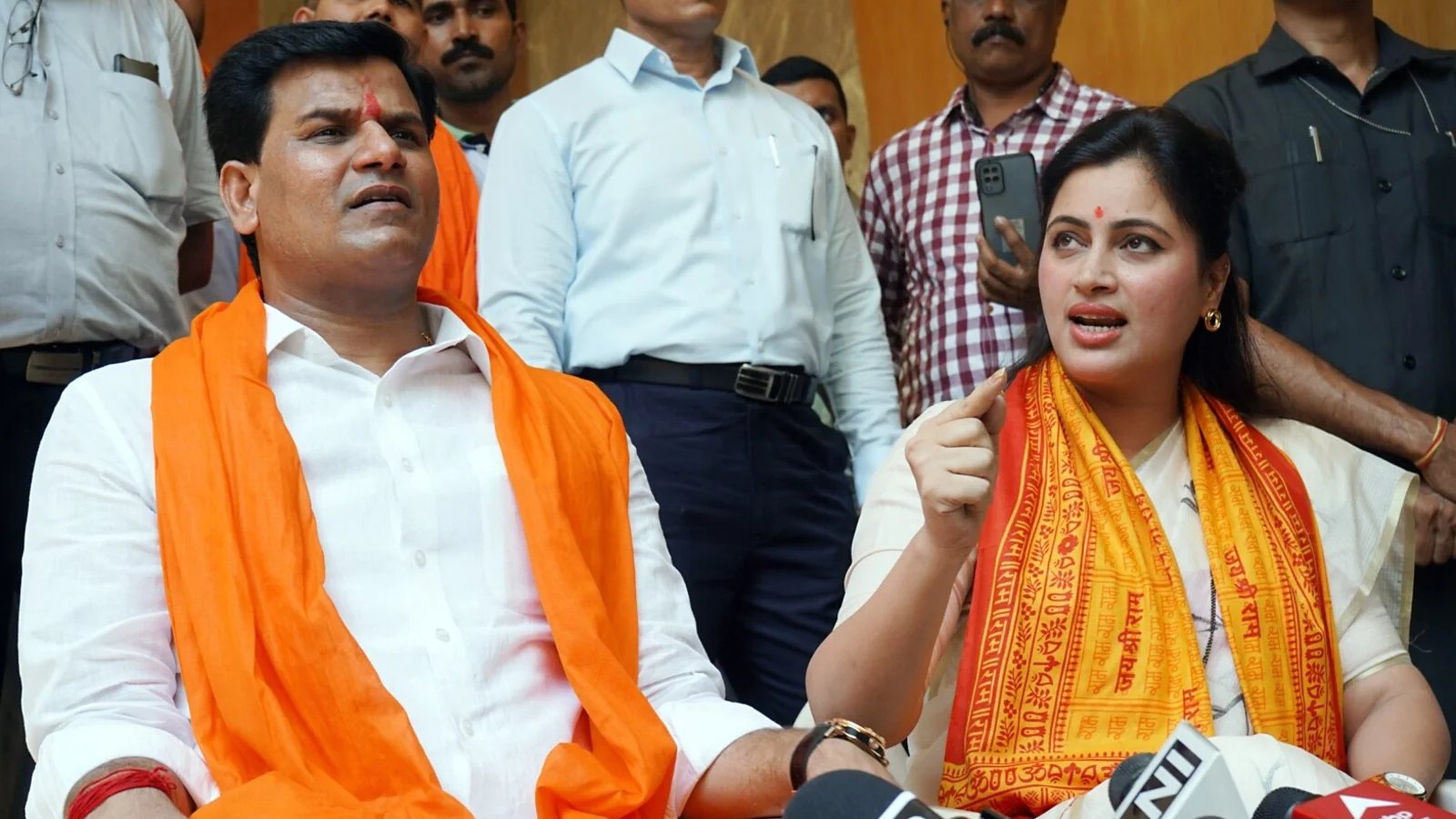 Hanuman Chalisa row: MLA Ravi Rana backs off, says won’t protest citing PM visit
