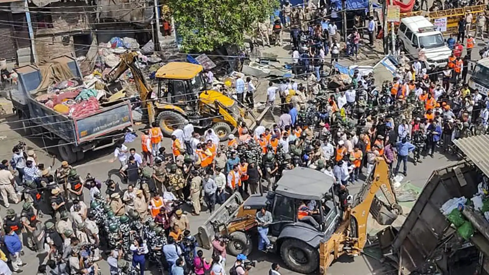 Jahangirpuri demolition drive: SC orders status quo