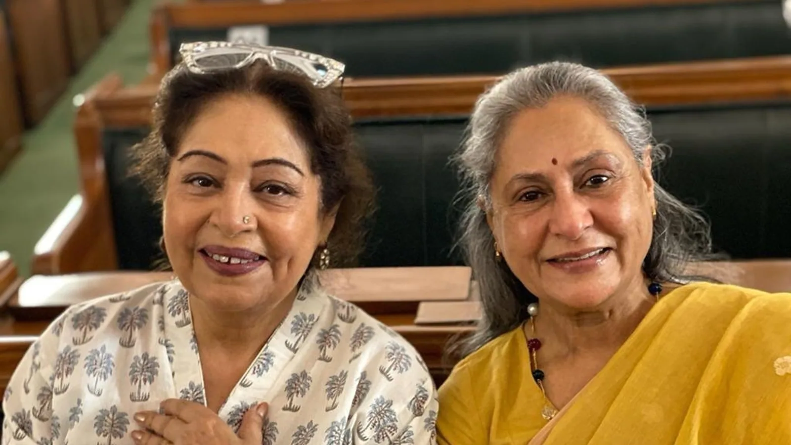 Kirron Kher meets Jaya Bachchan at the Parliament, fan asks ‘jhagra nahi kiye?’