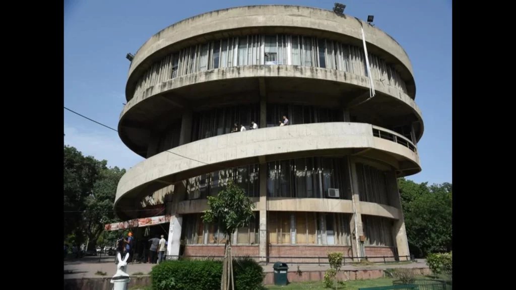 PU Teachers’ Association writes to V-C over ‘misbehaviour’ at meeting