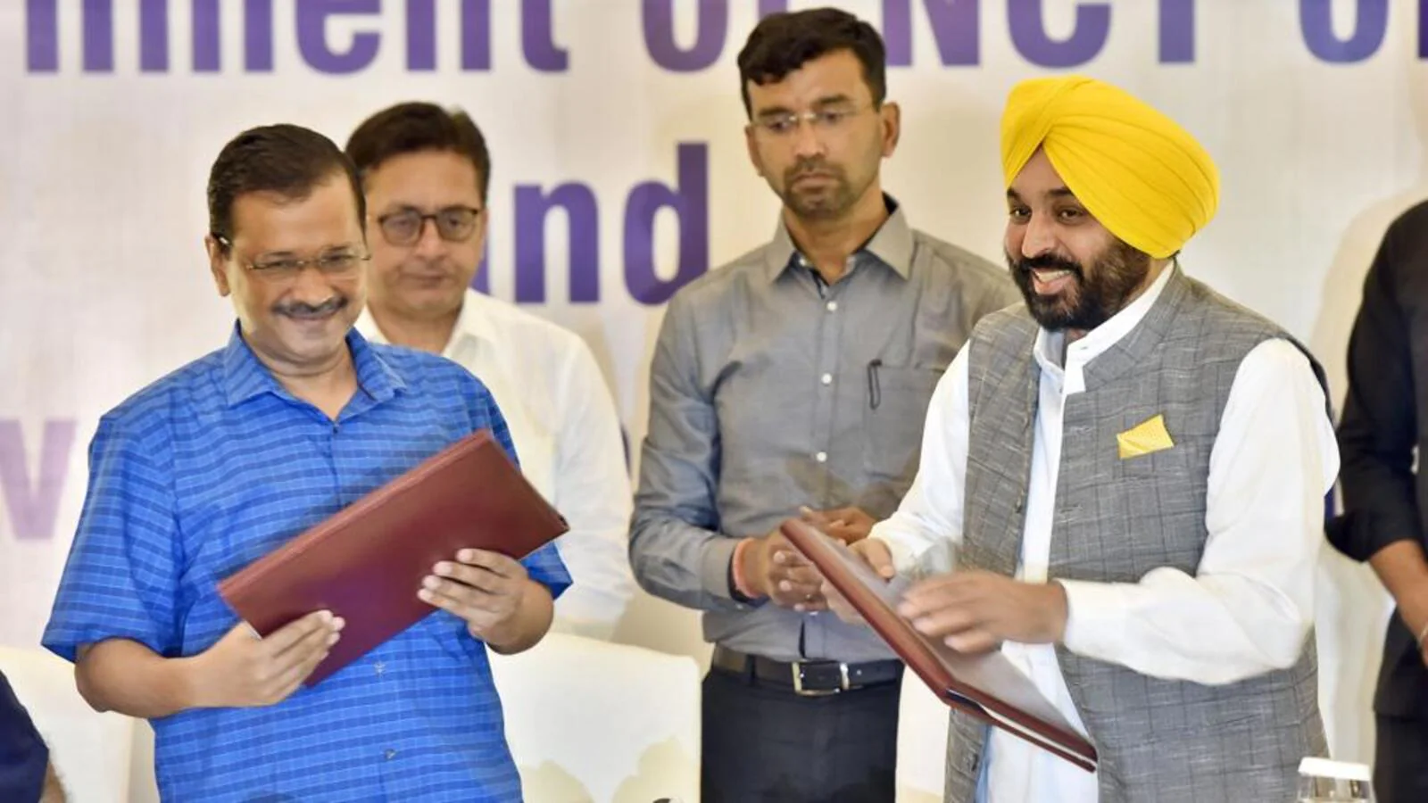 Punjab signs knowledge-sharing pact with Delhi; Oppn slams it