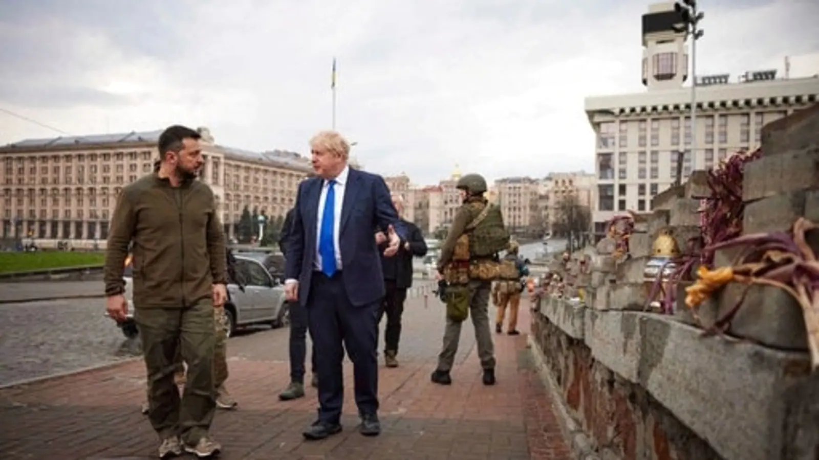 Russia-Ukraine War LIVE: Zelenskyy braces for ‘hard battle,’ UK’s Johnson visits with aid
