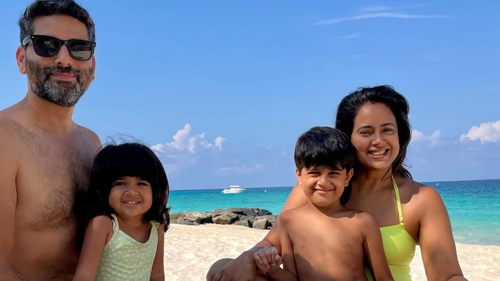 Sammera Reddy in swimsuit chills in Maldives with husband Akshai Varde and kids: Watch video
