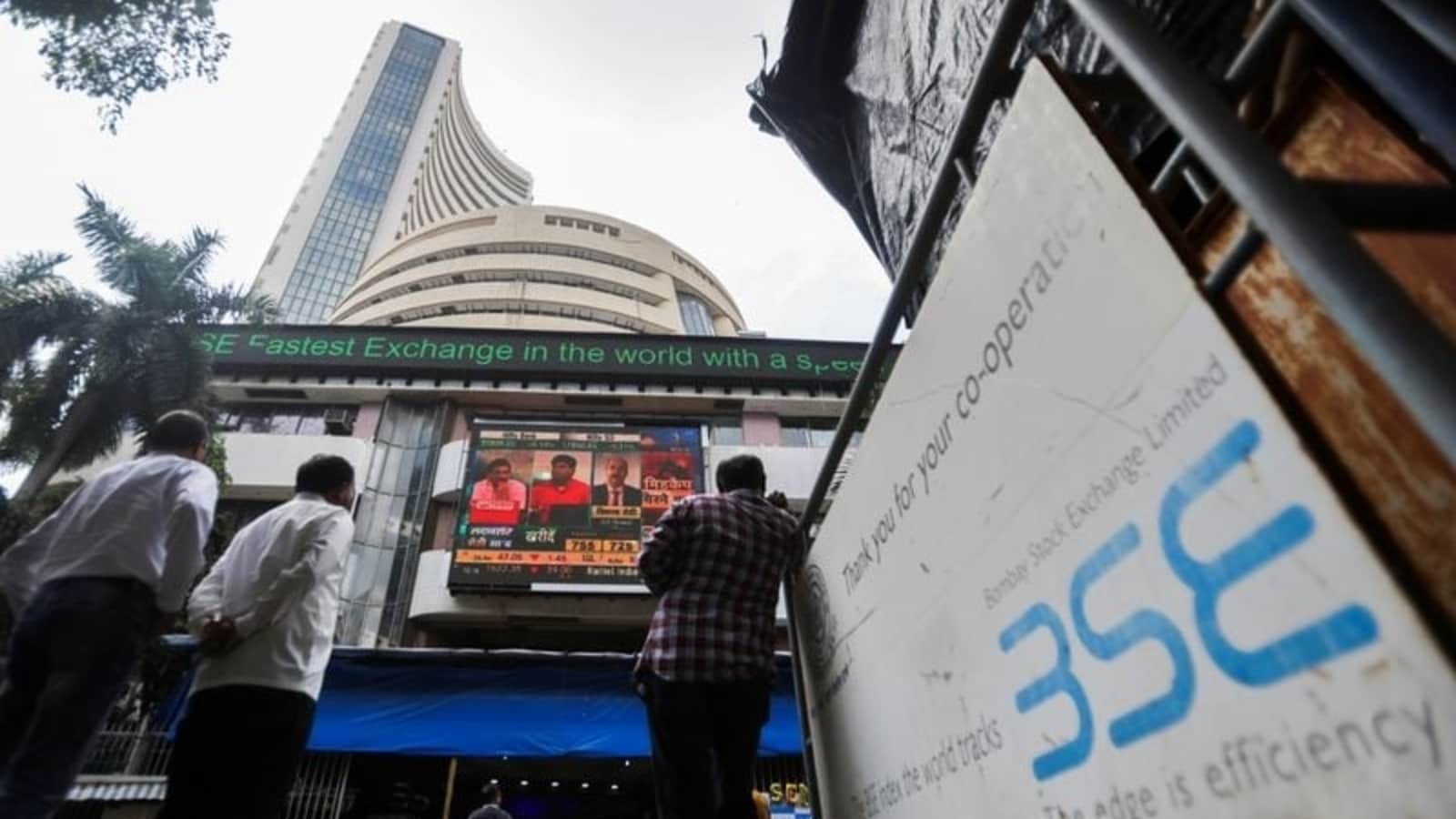 Sensex climbs 486 points to open at 57,066; Nifty stays above 17,121