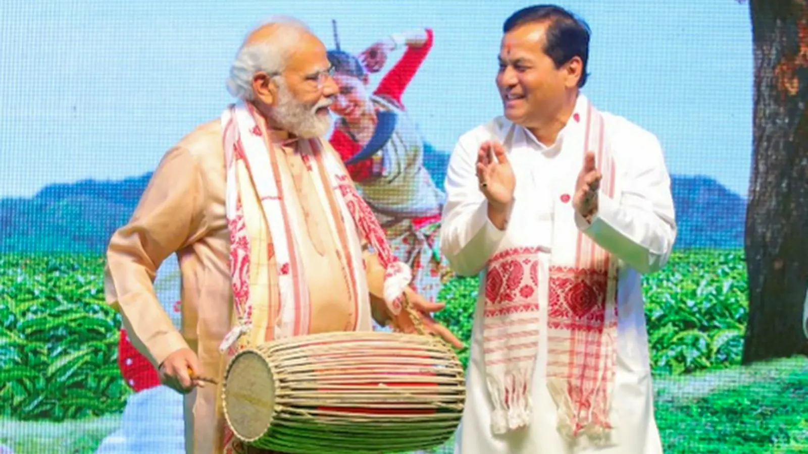 Watch | PM Modi plays Dhol during Bihu celebrations at Sonowal’s Delhi residence