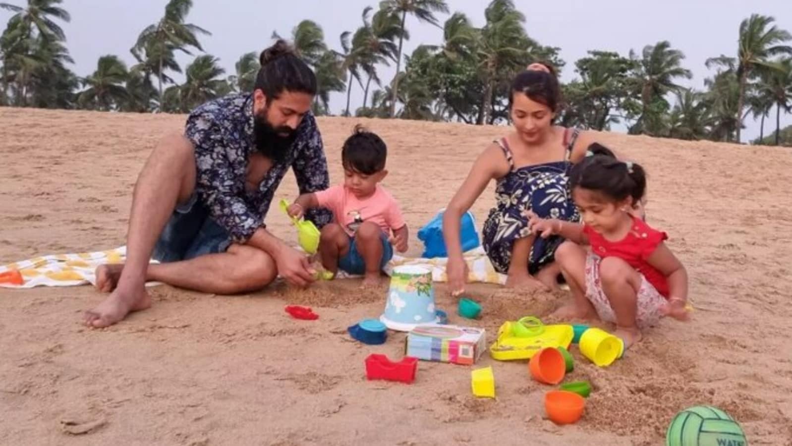 Yash enjoys beach time with wife Radhika Pandit and kids; fans call it a ‘much-needed break’ after KGF Chapter 2 success