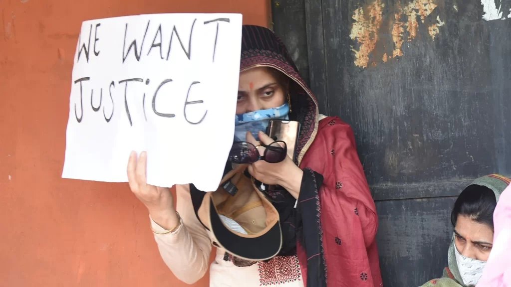 ‘Not feeling safe', say Kashmiri Pandits protesting Rahul Bhat's killing