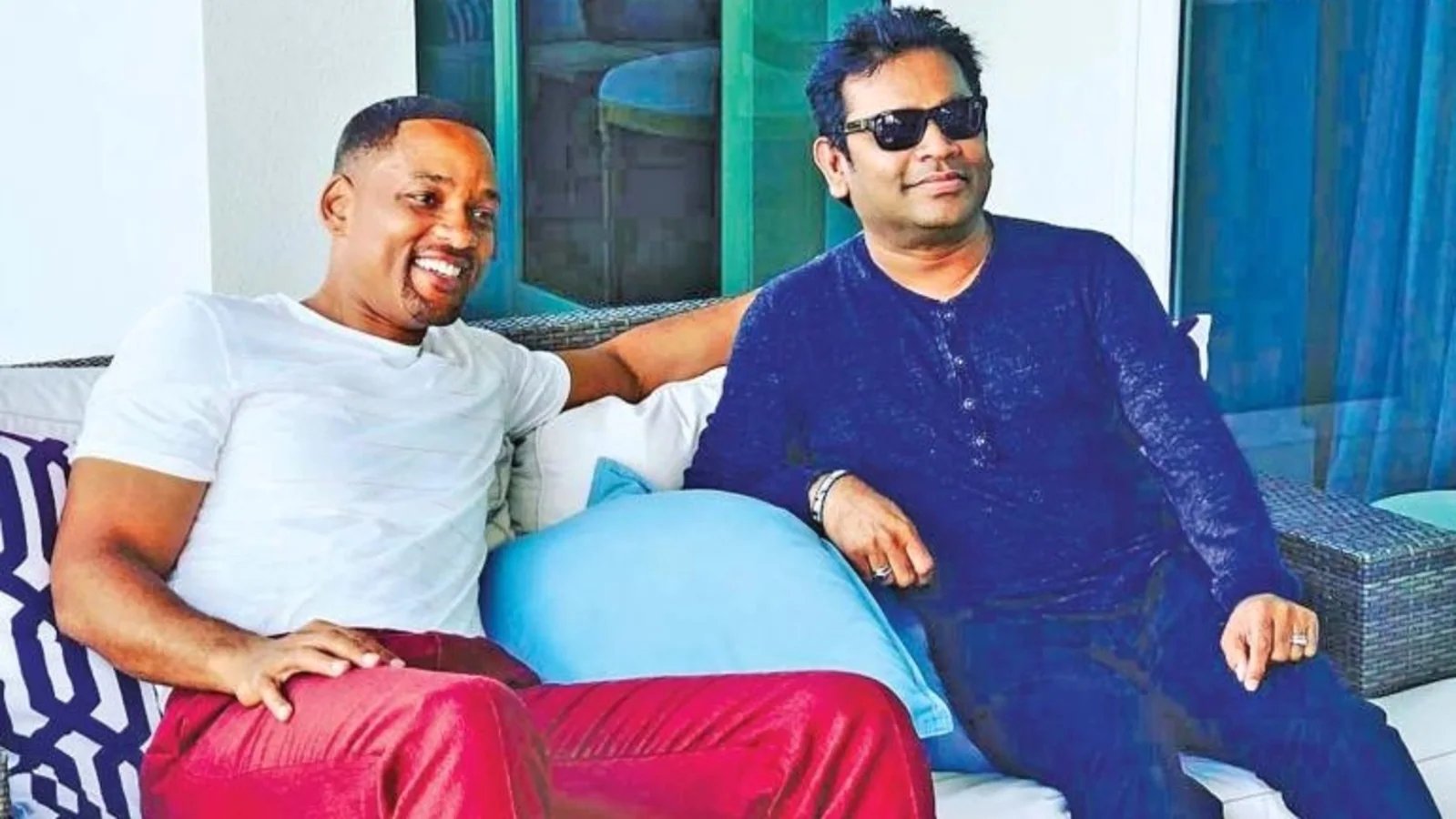 AR Rahman defends Will Smith on The Kapil Sharma Show, as host teases him about their picture together. Watch
