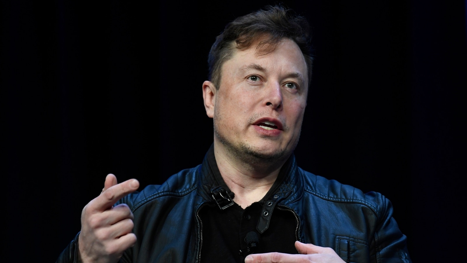 Elon Musk seeks to put in less money in new Twitter deal financing: report