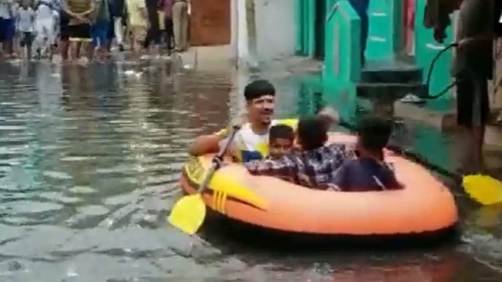 Evening brief: Hyderabad locals take out boats as rain brings relief & waterlogging, and all the latest news