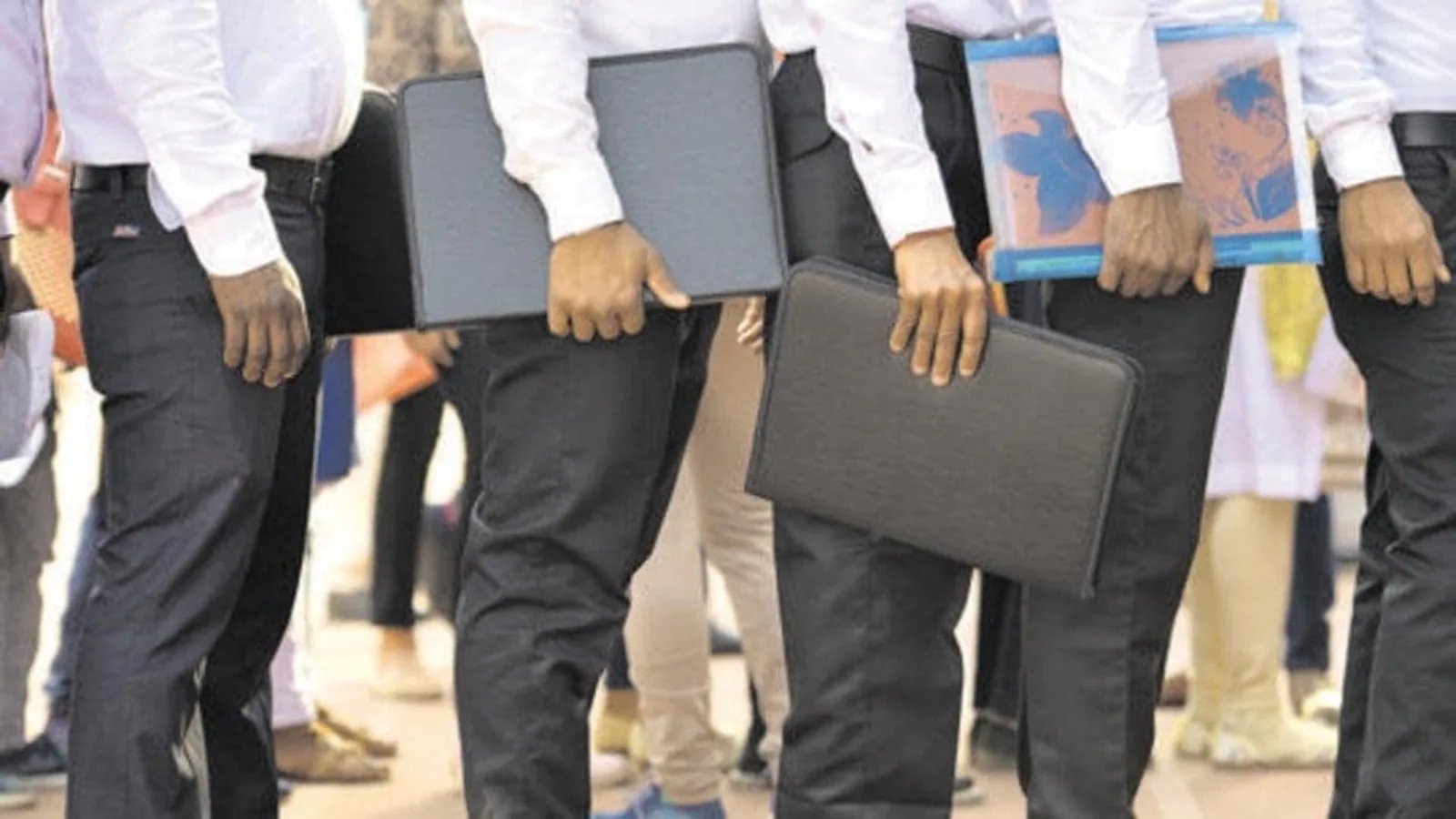 Gujarat HC Recruitment 2022: Apply for Private Secretary posts, link here