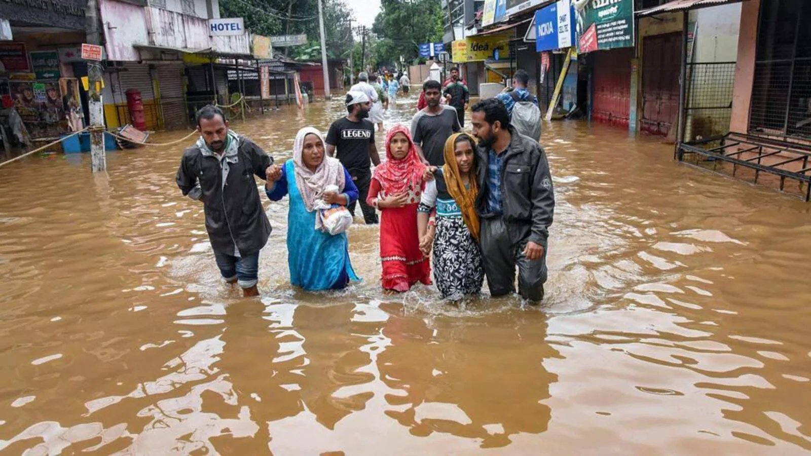 IMD sounds red alert for parts of Kerala today