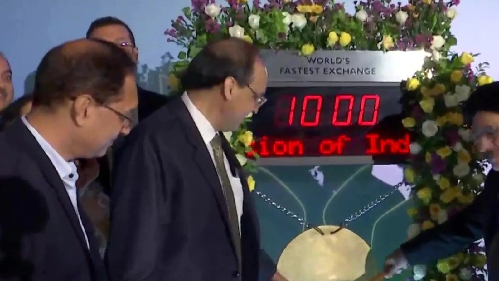 LIC market debut lacklustre after record IPO: 10 points