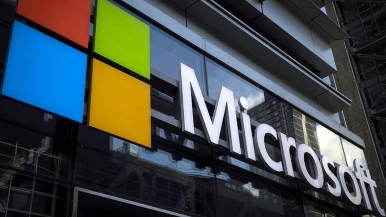 Microsoft has $1.3 billion at stake to test AR goggles for US Army combat system