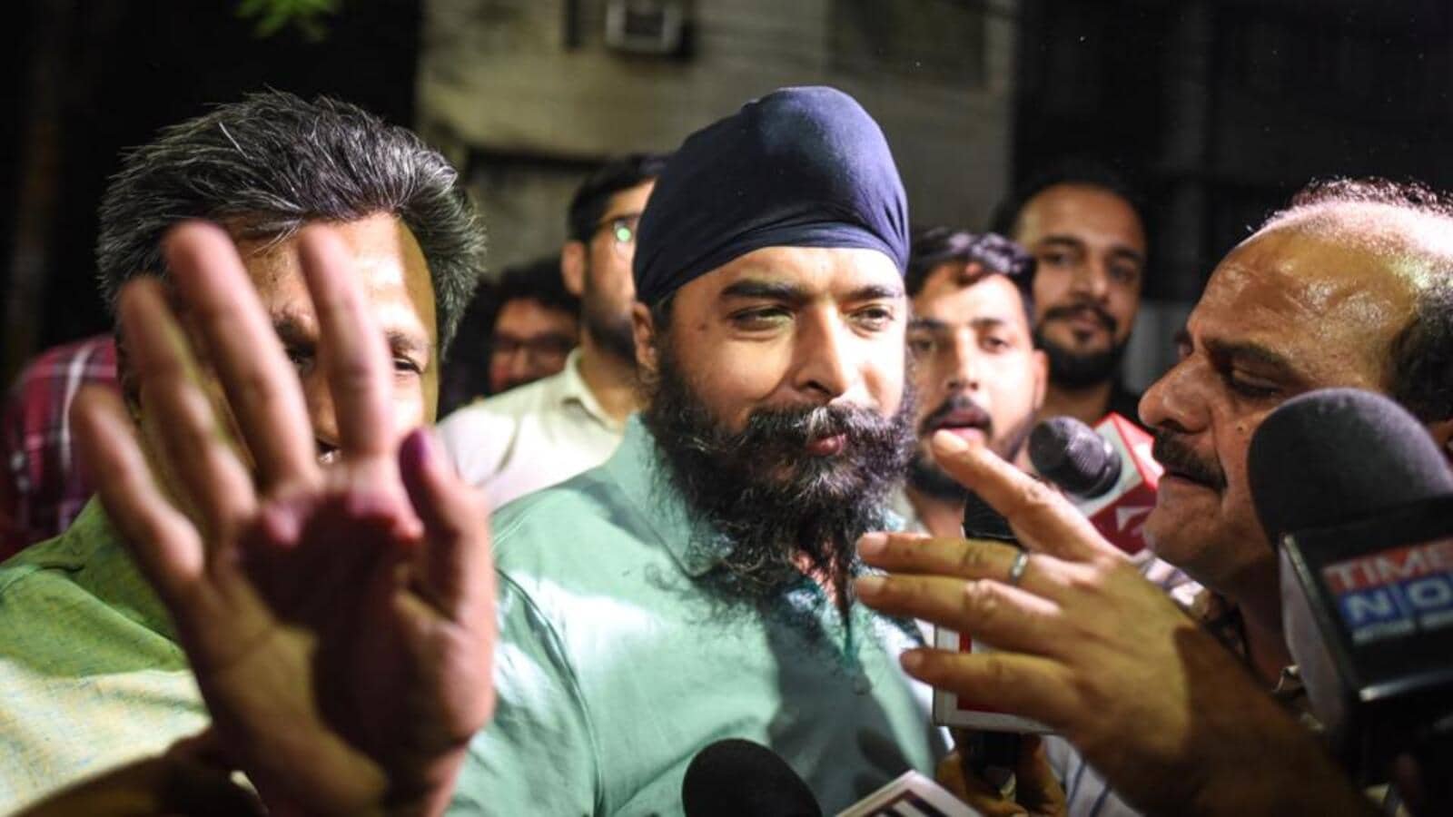 Mohali court issues warrant to arrest Tajinder Pal Singh Bagga