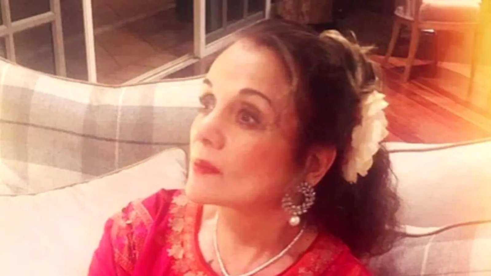 Mumtaz discharged from hospital, says her ‘delicate Iranian skin’ gave doctors a hard time