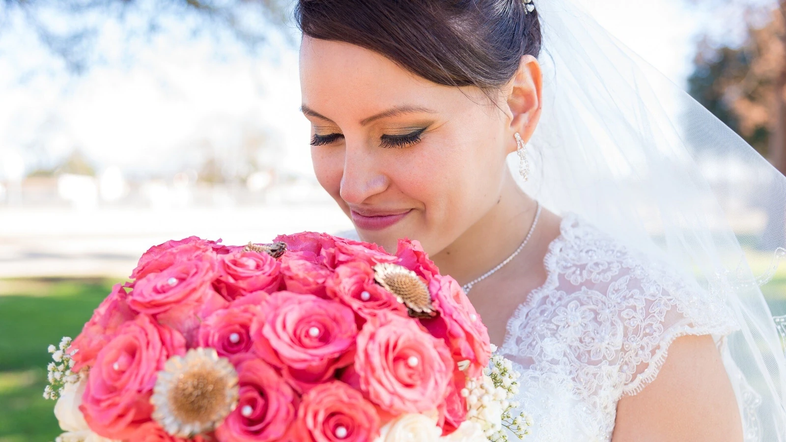 Beauty tips: Skincare routine for your summer wedding