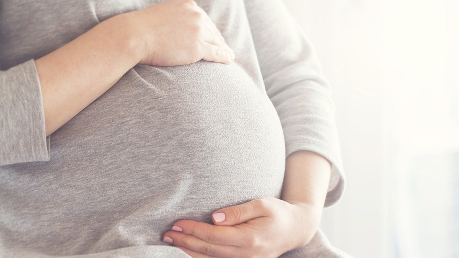 Obesity in pregnancy may impair heart health and function in foetus, says study