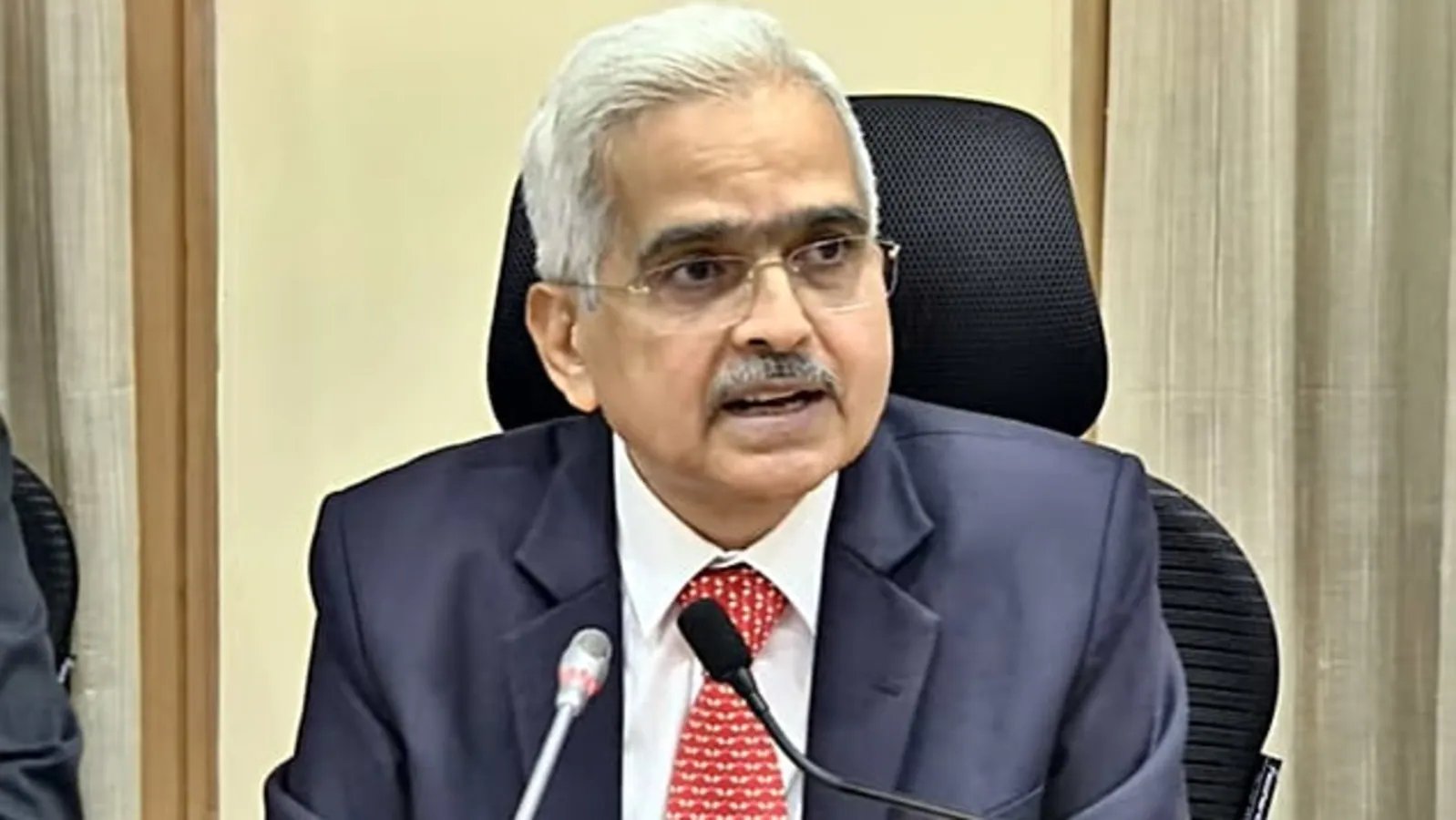 RBI may hike policy interest rates, inflation forecast tomorrow: Top points