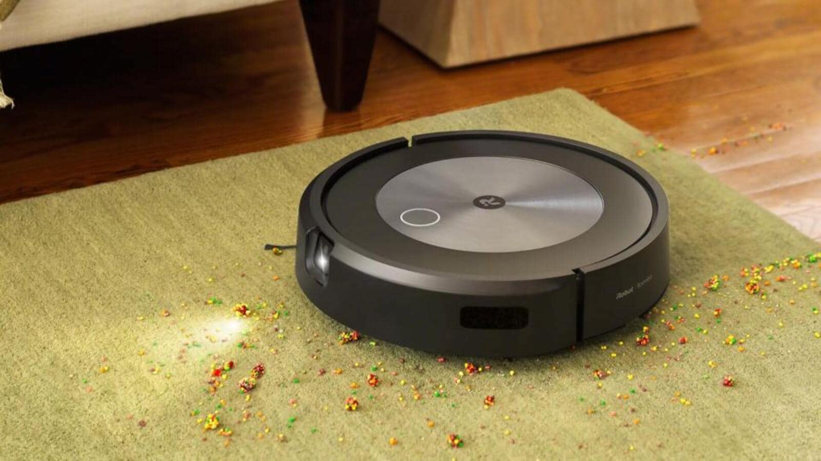 The iRobot Roomba J7+ vacuum cleaner has better vision than its peers