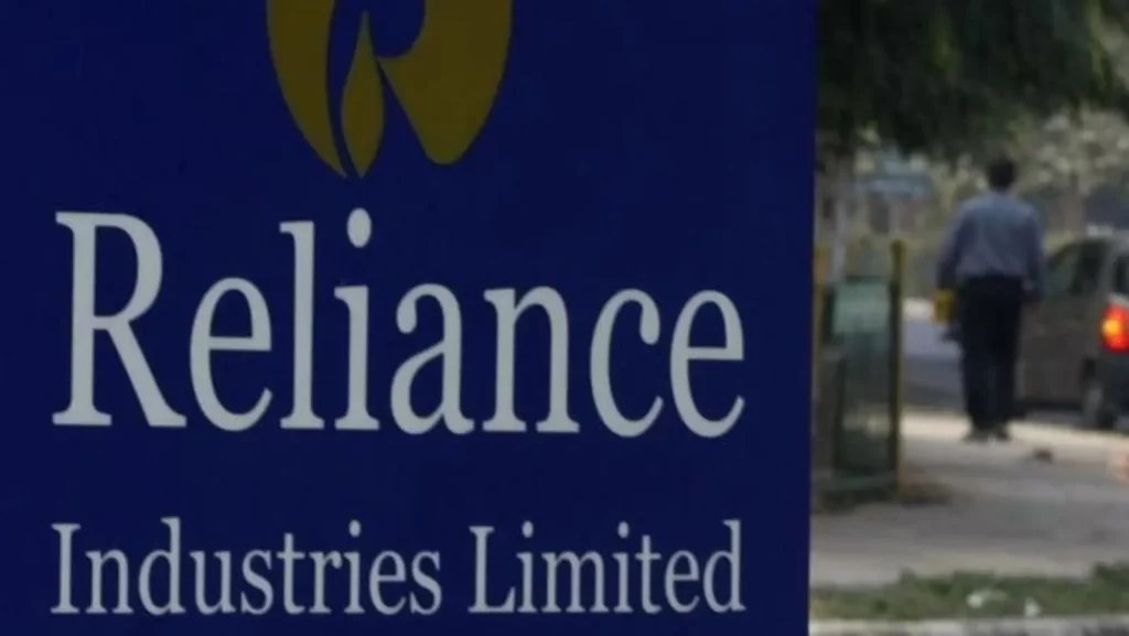 Reliance to invest ₹75,000 crore in petrochemical expansion